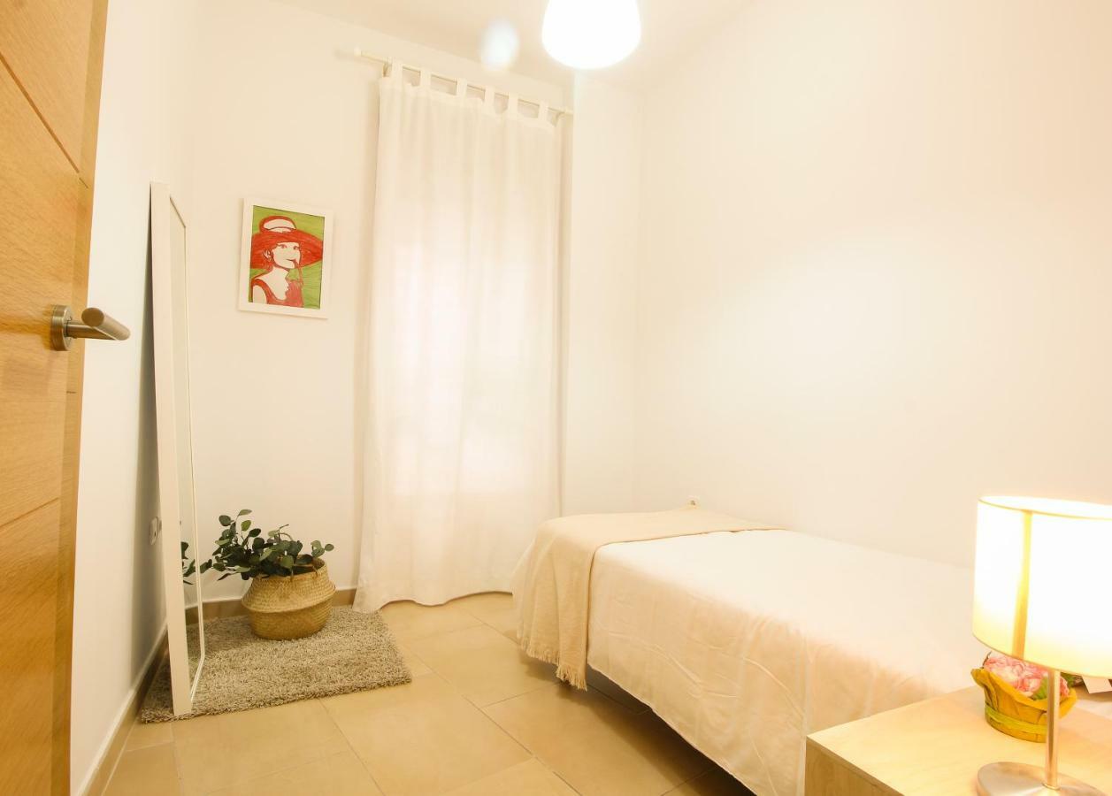 Apartamento San Julian Sevilla Buitenkant foto